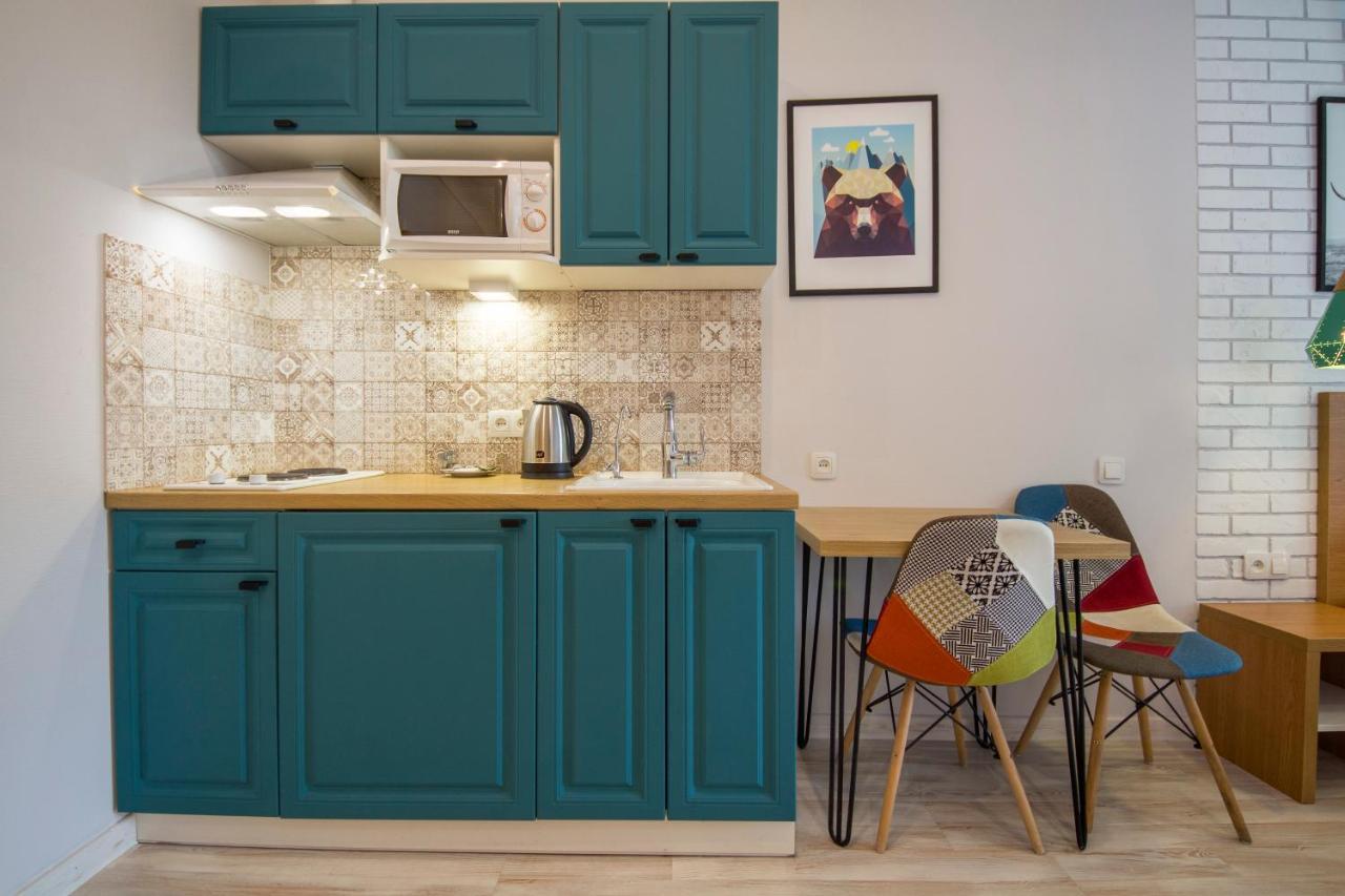 Design Apartments On Velyka Vasylkivska 42 Kiev Bagian luar foto